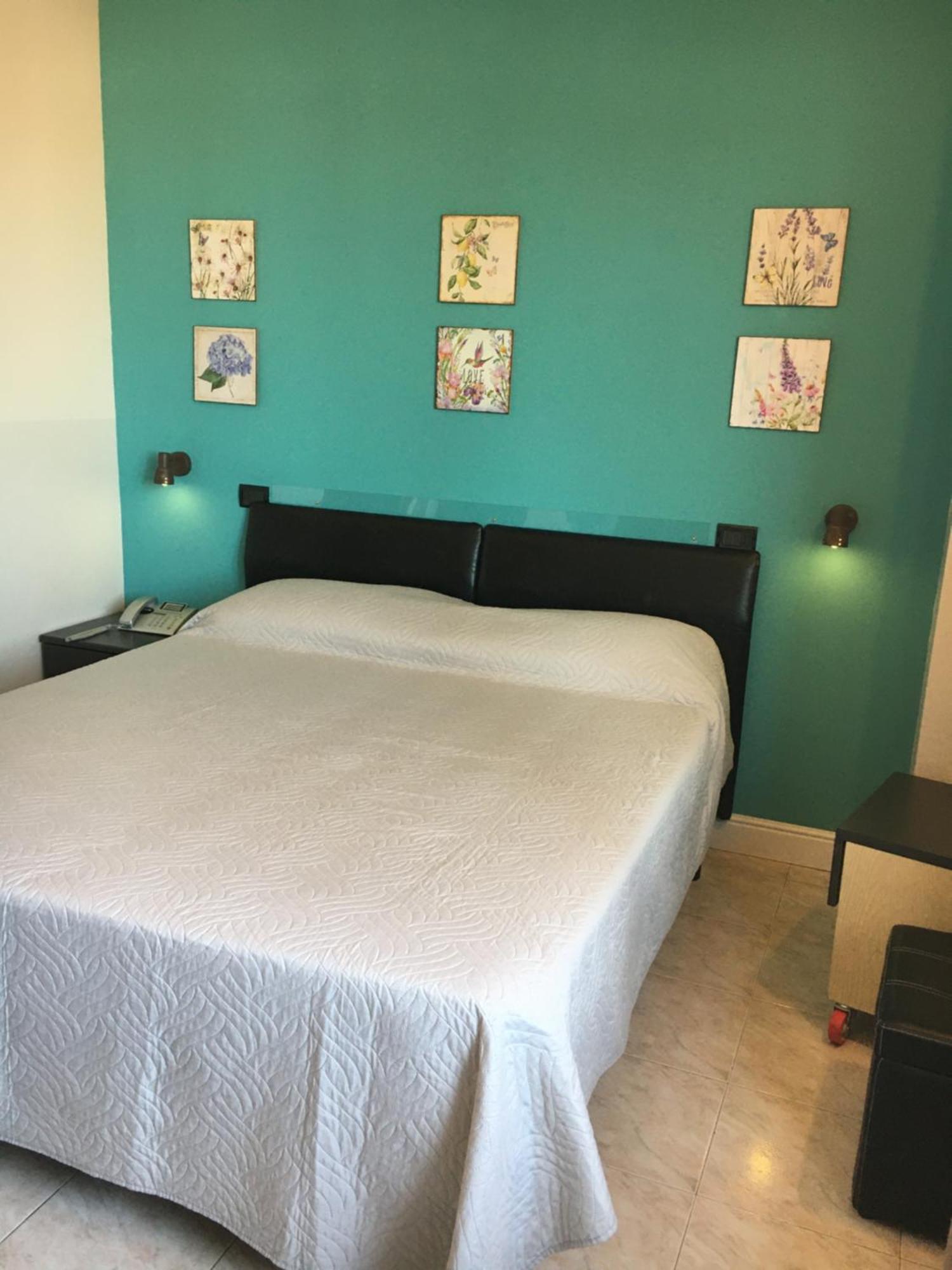 Hotel Milano San Giovanni Lupatoto Chambre photo